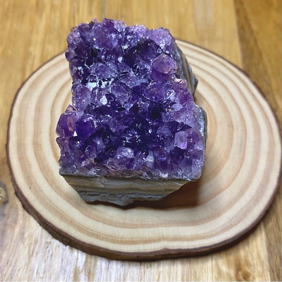 GIVEN AS FREE GIFT Spectacular HQ Grape Jelly Amethyst Geode Chunk - Picture 3 of 8